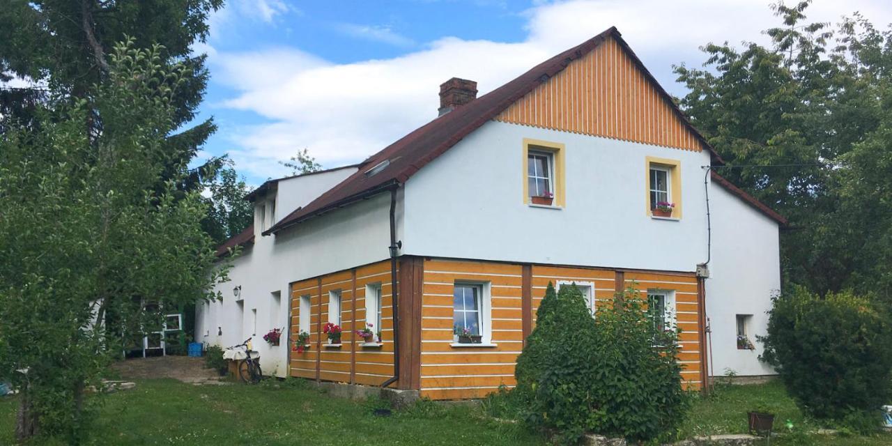 Gasthaus Chalupa U Zabaka Jablonné v Podještědí Exterior foto